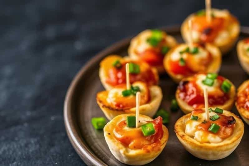 49 QUICK BRUNCH APPETIZERS : Last minute party snacks.