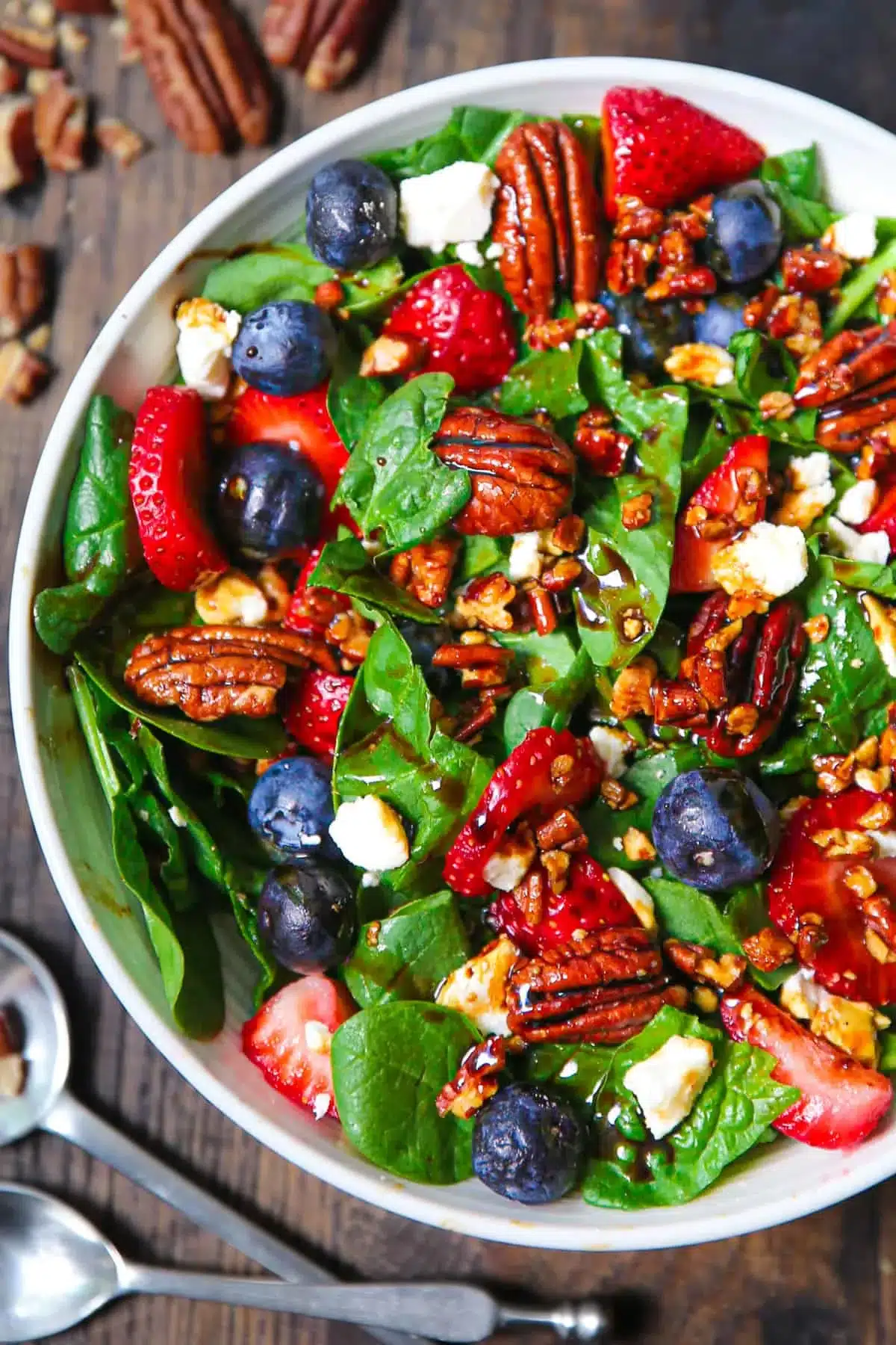 15-Minute Strawberry Spinach Salad 8 15 minute strawberry spinach salad 2 1